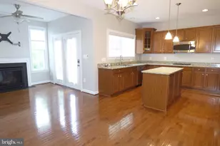 1604 Kinnaird Terrace NE, Leesburg, VA 20176 - Photo 5