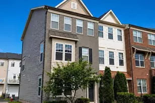 25556 Palenza Terrace, Chantilly, VA 20152 - Photo 1