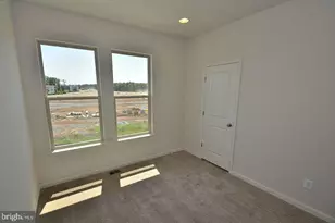 22816 Breezy Hollow Dr, Brambleton, VA 20148 - Photo 23