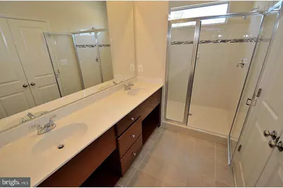 22816 Breezy Hollow Drive, Brambleton, VA 20148 - Photo 21