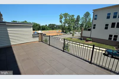 22816 Breezy Hollow Drive, Brambleton, VA 20148 - Photo 15