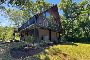 19955 Youngs Cliff Rd, Sterling, VA 20165 - Photo 1