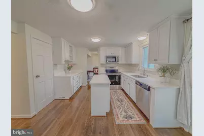 107 Appletree Drive NE, Leesburg, VA 20176 - Photo 15