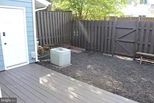 237 Greenfield Ct, Sterling, VA 20164 - Photo 33