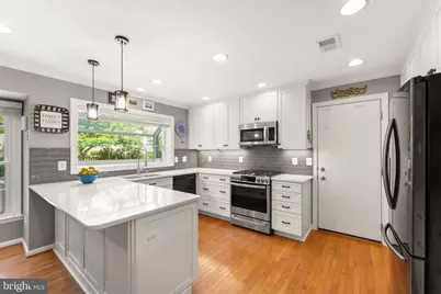 43305 Wayside Circle, Ashburn, VA 20147 - Photo 17