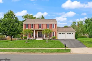 43305 Wayside Cir, Ashburn, VA 20147 - Photo 1