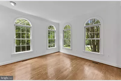 17951 Stoneleigh Drive, Round Hill, VA 20141 - Photo 29