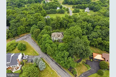 17951 Stoneleigh Drive, Round Hill, VA 20141 - Photo 5