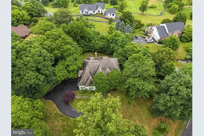 17951 Stoneleigh Drive, Round Hill, VA 20141 - Photo 9