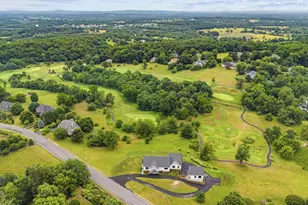 17951 Stoneleigh Dr, Round Hill, VA 20141 - Photo 127