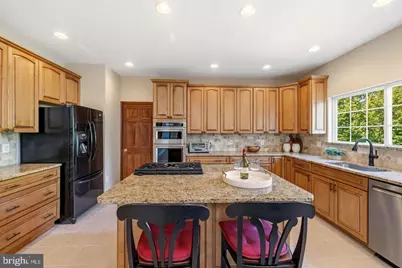 21916 Bellair Court, Ashburn, VA 20147 - Photo 3