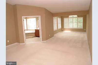 20085 Northville Hills Terrace, Ashburn, VA 20147 - Photo 9