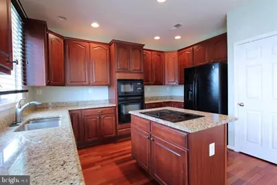 22817 Nichols Farm Way, Ashburn, VA 20148 - Photo 3