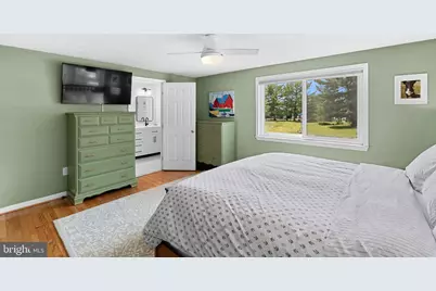 119 N Cottage Road N, Sterling, VA 20164 - Photo 23