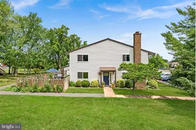 119 N Cottage Road N, Sterling, VA 20164 - Photo 3