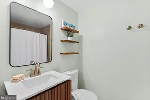 119 N Cottage Road N, Sterling, VA 20164 - Photo 31