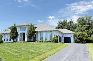 23023 Lavender Valley Ct, Ashburn, VA 20148 - Photo 3