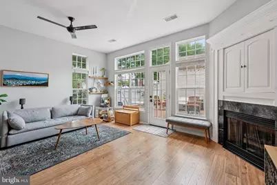 20353 Bowfonds Street, Ashburn, VA 20147 - Photo 5