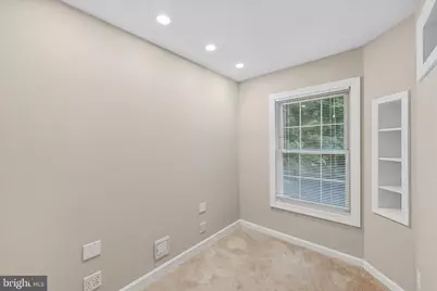 129 N Duke Drive, Sterling, VA 20164 - Photo 21