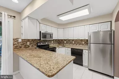 129 N Duke Drive, Sterling, VA 20164 - Photo 11