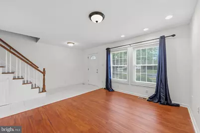 129 N Duke Drive, Sterling, VA 20164 - Photo 7