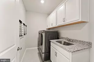 19328 Brookwater Terrace, Leesburg, VA 20175 - Photo 55