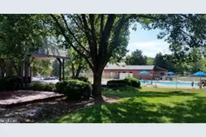125 SW Clubhouse Drive SW #10, Leesburg, VA 20175 - Photo 3