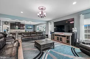 25833 Sycamore Grove Pl, Aldie, VA 20105 - Photo 13