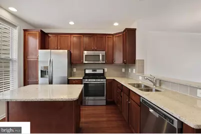 43140 Whelplehill Terrace, Ashburn, VA 20148 - Photo 3