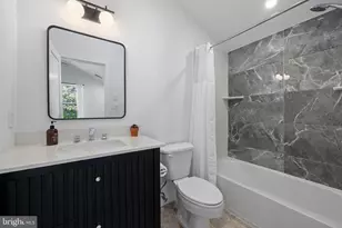 18441 Lanier Island Square, Leesburg, VA 20176 - Photo 33
