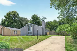 160 Magnolia Rd, Sterling, VA 20164 - Photo 23