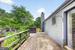 160 Magnolia Rd, Sterling, VA 20164 - Photo 21