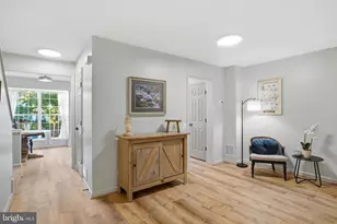 345 Barnfield Square NE, Leesburg, VA 20176 - Photo 15