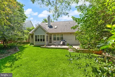 21004 Fowlers Mill Circle, Ashburn, VA 20147 - Photo 13