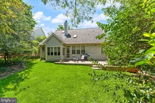 21004 Fowlers Mill Cir, Ashburn, VA 20147 - Photo 13