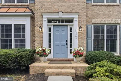43909 Churchill Glen Drive, Chantilly, VA 20152 - Photo 3