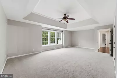 43909 Churchill Glen Drive, Chantilly, VA 20152 - Photo 35