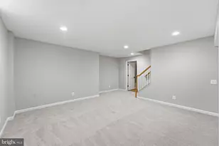 43909 Churchill Glen Dr, Chantilly, VA 20152 - Photo 49