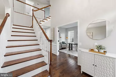 43909 Churchill Glen Drive, Chantilly, VA 20152 - Photo 7