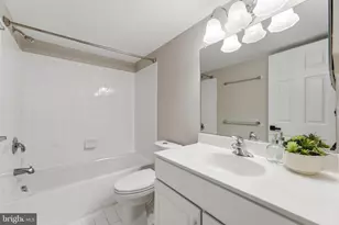 43909 Churchill Glen Dr, Chantilly, VA 20152 - Photo 55
