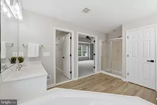 43909 Churchill Glen Dr, Chantilly, VA 20152 - Photo 37