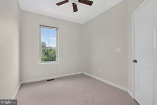 42274 Peregrine Terrace, Brambleton, VA 20148 - Photo 47
