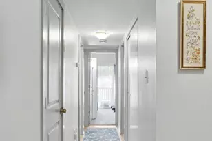 1054 Warwick Ct, Sterling, VA 20164 - Photo 21