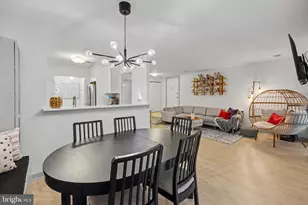 1054 Warwick Ct, Sterling, VA 20164 - Photo 19