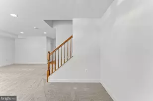 25806 Turlough Terrace, Chantilly, VA 20152 - Photo 11