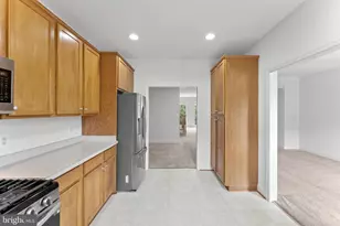 25806 Turlough Terrace, Chantilly, VA 20152 - Photo 31