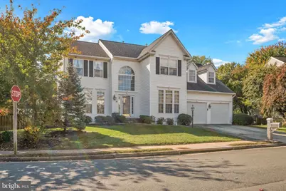 601 Newington Place NE, Leesburg, VA 20176 - Photo 3