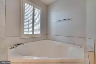 41853 Cinnabar Square, Aldie, VA 20105 - Photo 25