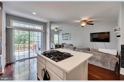 41853 Cinnabar Square, Aldie, VA 20105 - Photo 13