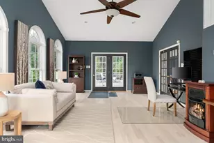 38689 Cassia Ln, Lovettsville, VA 20180 - Photo 11